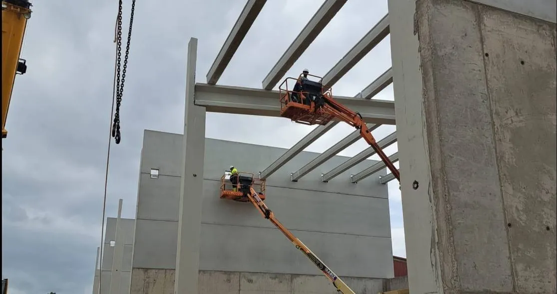 Montaje de estructura y correas